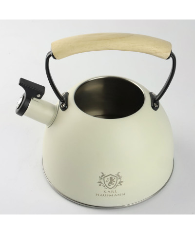 Czajnik stalowy z drewnianą rączką SANDRA 2,5l kremowy