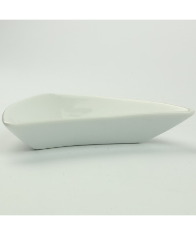 Salaterka porcelanowa trójkątna biała 17cm