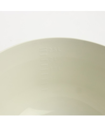 Miska kuchenna z plastikową pokrywą ecru 2,75l